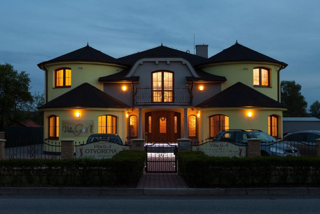 Villa Golf Sliač Habitación foto