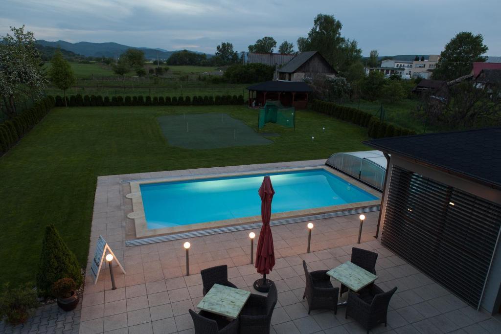 Villa Golf Sliač Habitación foto